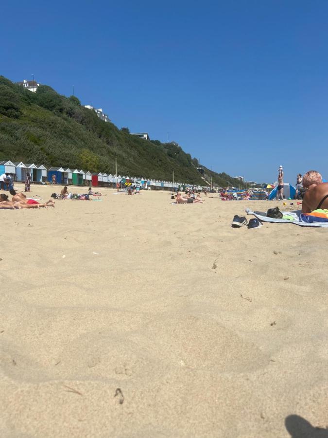 The Boho - 4 Min Walk To Beach & Town Борнмът Екстериор снимка
